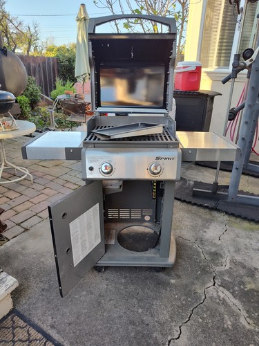 Brand new weber spirit 210 - brand,